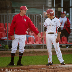 230602 Reds Hue 0301