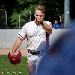 230617 Reds HDH 0383