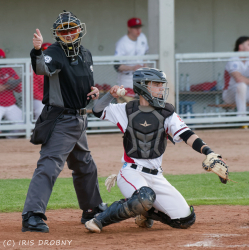 240412 Reds HDH 0723