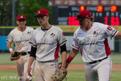 240412 Reds HDH 0960