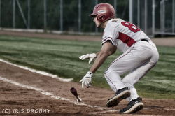 240412 Reds HDH 1031