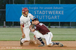 240412 Reds HDH 1124