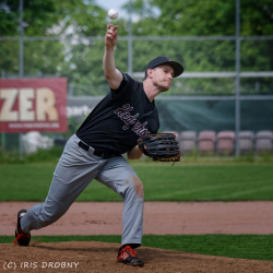 240530 Reds Hedgehogs 0515