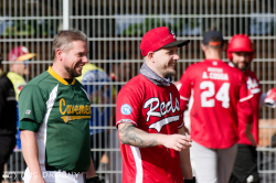 241012 Rusty Cup 0331