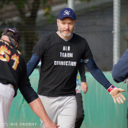 241012 Rusty Cup 0570