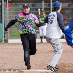 241012 Rusty Cup 0865