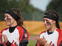 241006 Reds Caps 0037