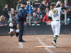 241006 Reds Caps 0044