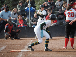 241006 Reds Caps 0058