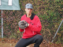 241006 Reds Caps 0063