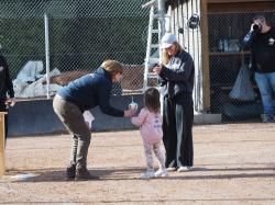 241006 Reds Caps 0091