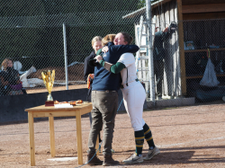 241006 Reds Caps 0097